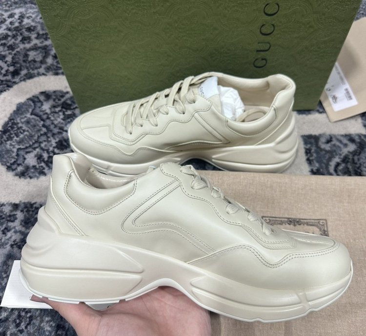 Brand New Gucci Rhyton Size 10US - (9G)