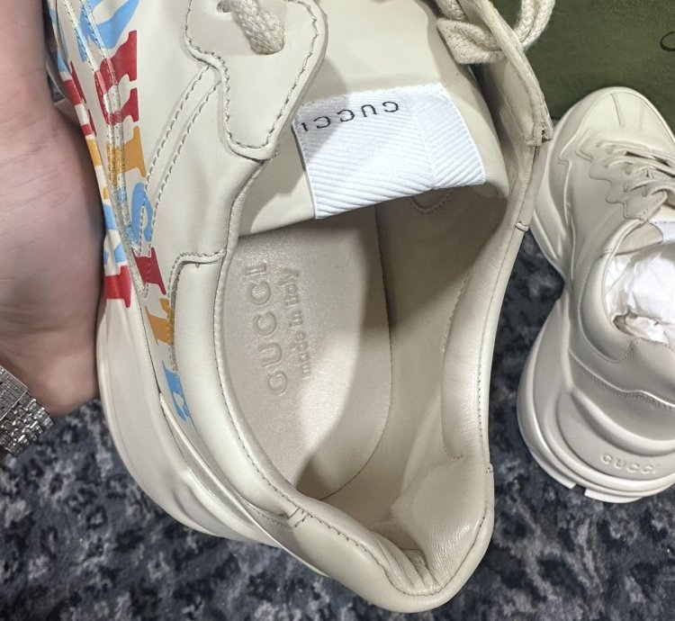Brand New Gucci Rhyton Size 10US - (9G)