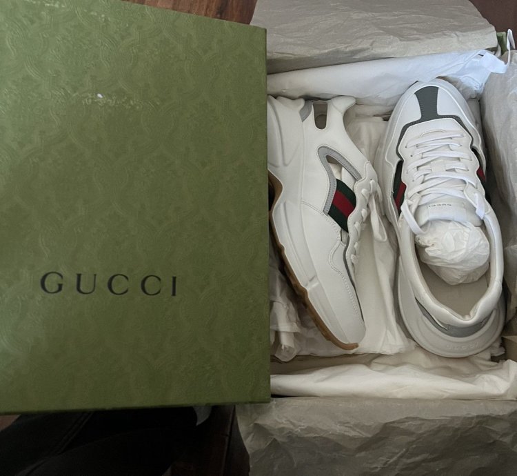 BRAND NEW GUCCI RHYTONS