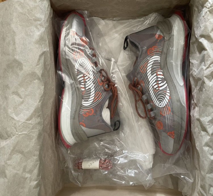 Brand New Gucci Run Sneakers Grey Orange Red sz 6 5 7