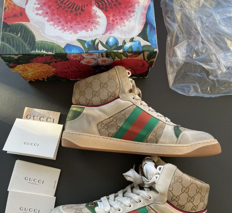 Brand New Limited Edition Distressed Washed GG Logo Sneaker