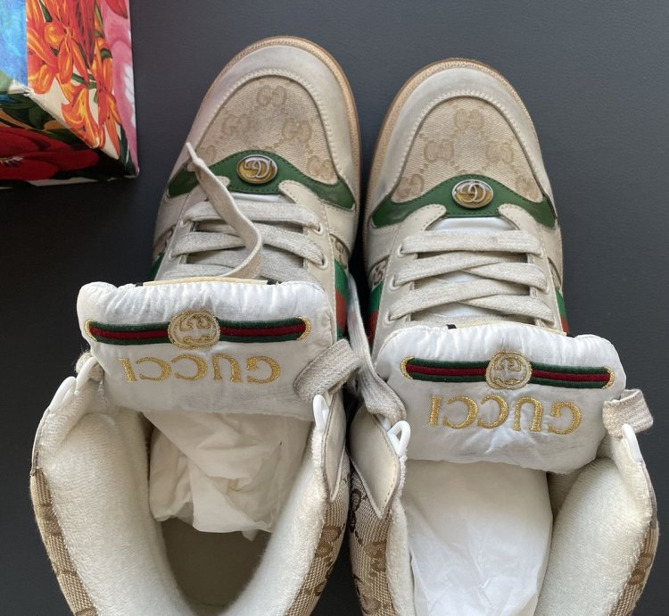 Brand New Limited Edition Distressed Washed GG Logo Sneaker
