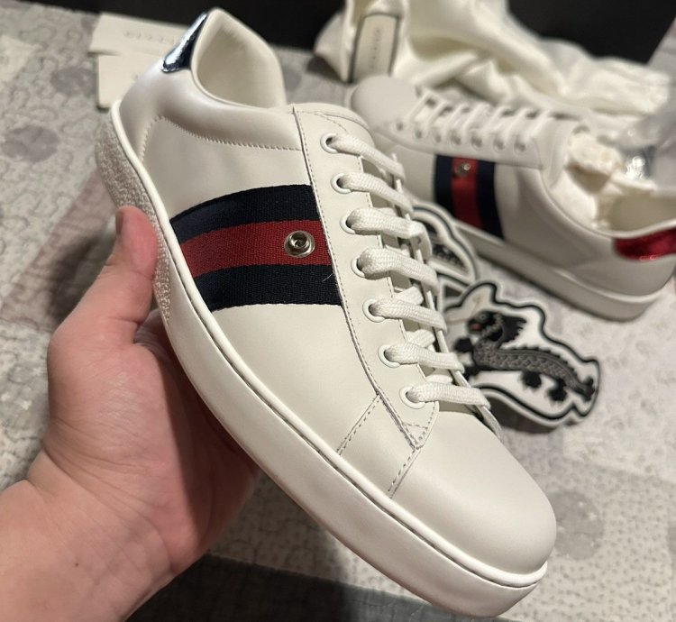 DEAL GUCCI ACE SNEAKERS SZ 10 5 NEW
