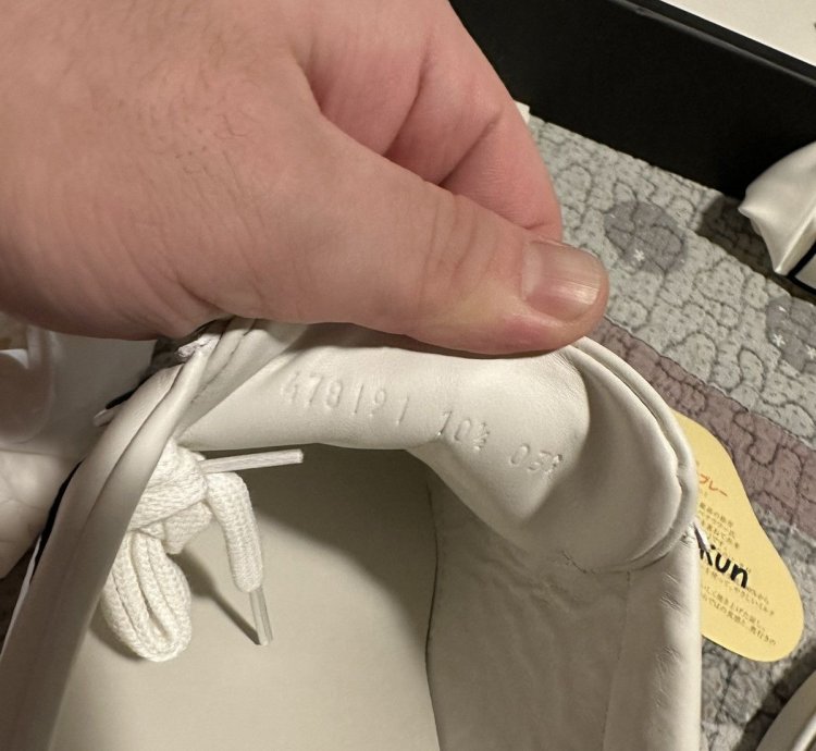 DEAL GUCCI ACE SNEAKERS SZ 10 5 NEW