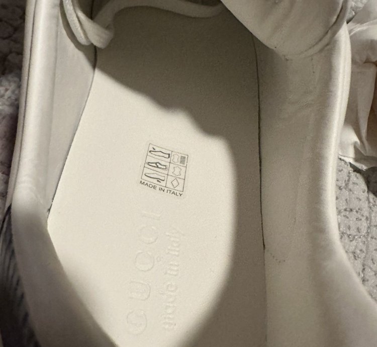 DEAL GUCCI ACE SNEAKERS SZ 10 5 NEW