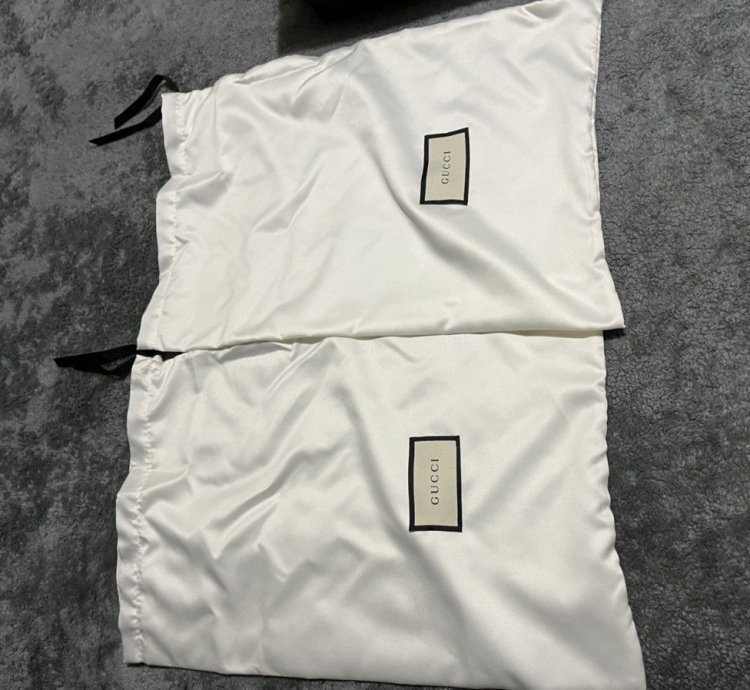Fits (3-3 5 Mens) Gucci Flashtrek Crystals White Gold Pink