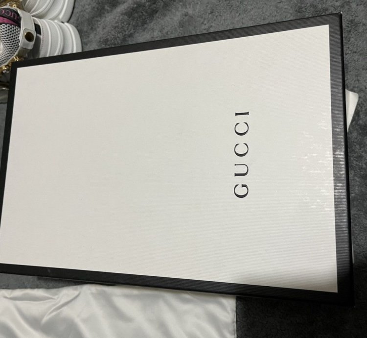Fits (3-3 5 Mens) Gucci Flashtrek Crystals White Gold Pink