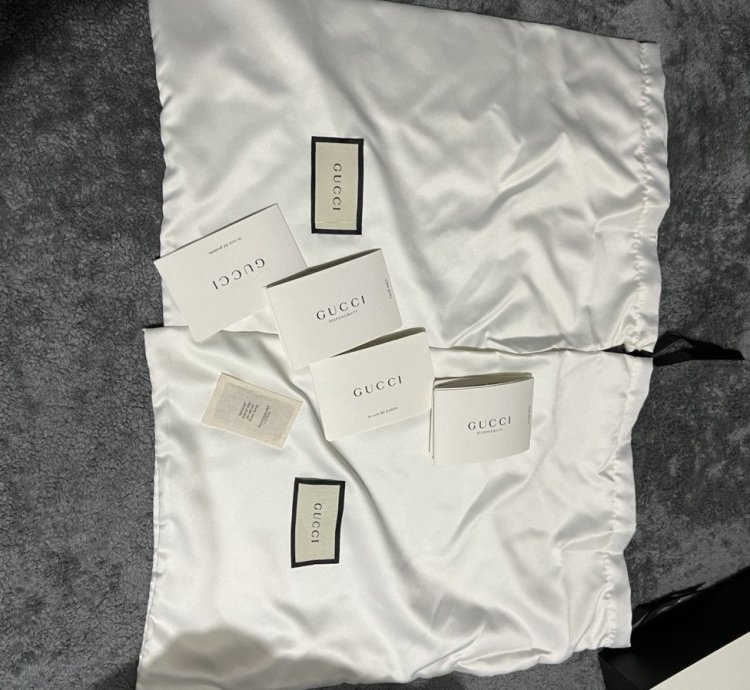 Fits (3-3 5 Mens) Gucci Flashtrek Crystals White Gold Pink