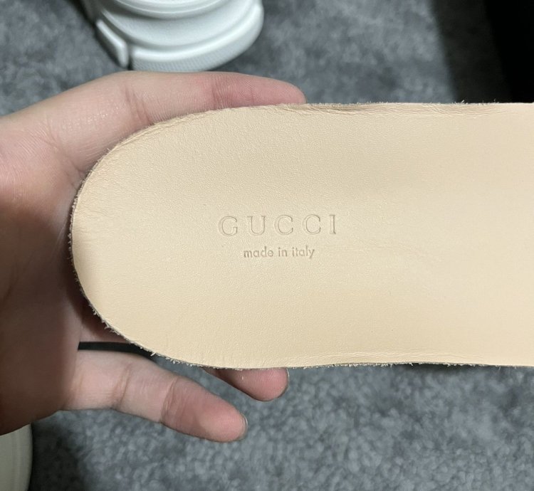 Fits (3-3 5 Mens) Gucci Flashtrek Crystals White Gold Pink