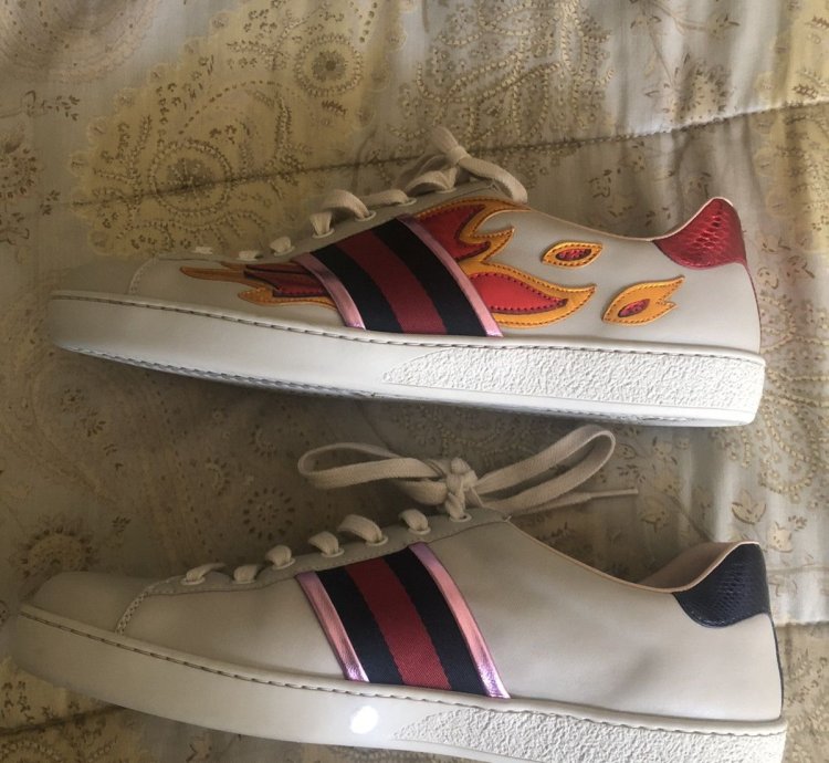 Grails New Gucci Flames Shoes Size 9 5