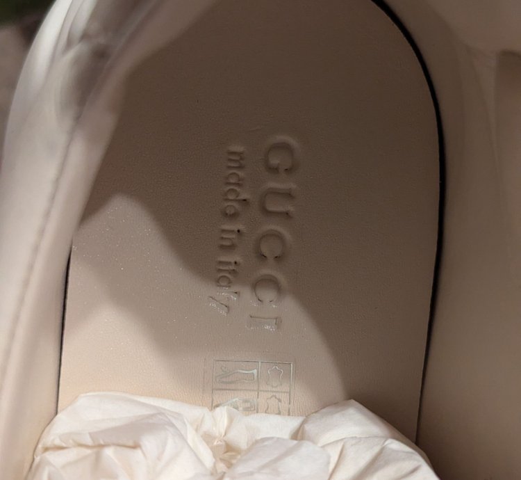 Gucci 14 5 rhyton mouth sneakers