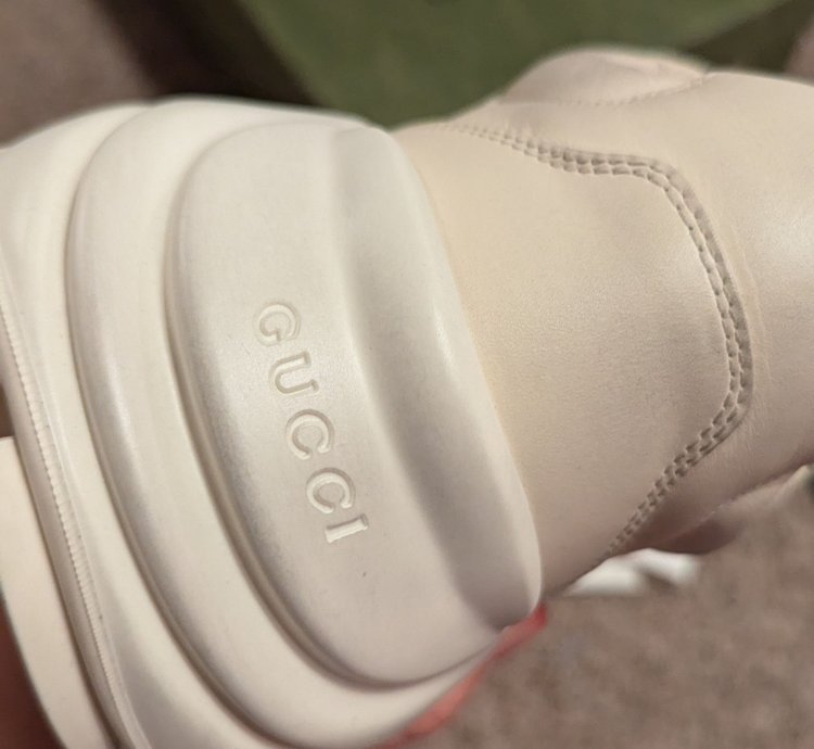 Gucci 14 5 rhyton mouth sneakers