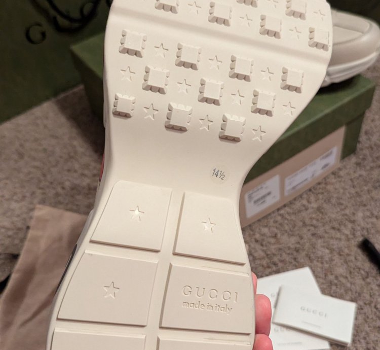 Gucci 14 5 rhyton mouth sneakers