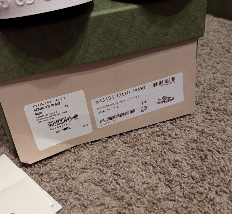 Gucci 1977 leather sneakers