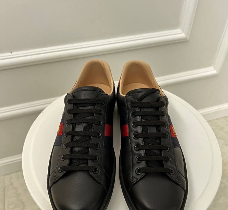 GUCCI ACE black bees