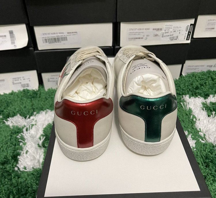 Gucci ACE Blade Logo Sneaker size UK9 US9 5