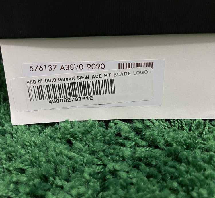 Gucci ACE Blade Logo Sneaker size UK9 US9 5