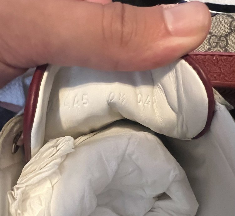 Gucci Ace GG Supreme Red Sneaker