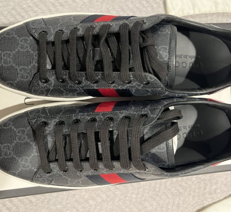 Gucci Ace GG Supreme Sneaker