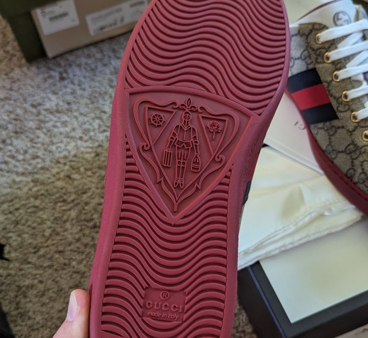 Gucci ace GG supreme sneakers