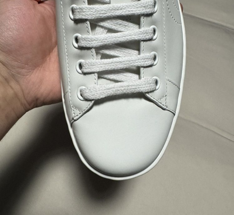Gucci Ace Interlocking Sneaker