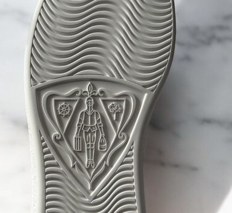Gucci Ace Interlocking Sneaker