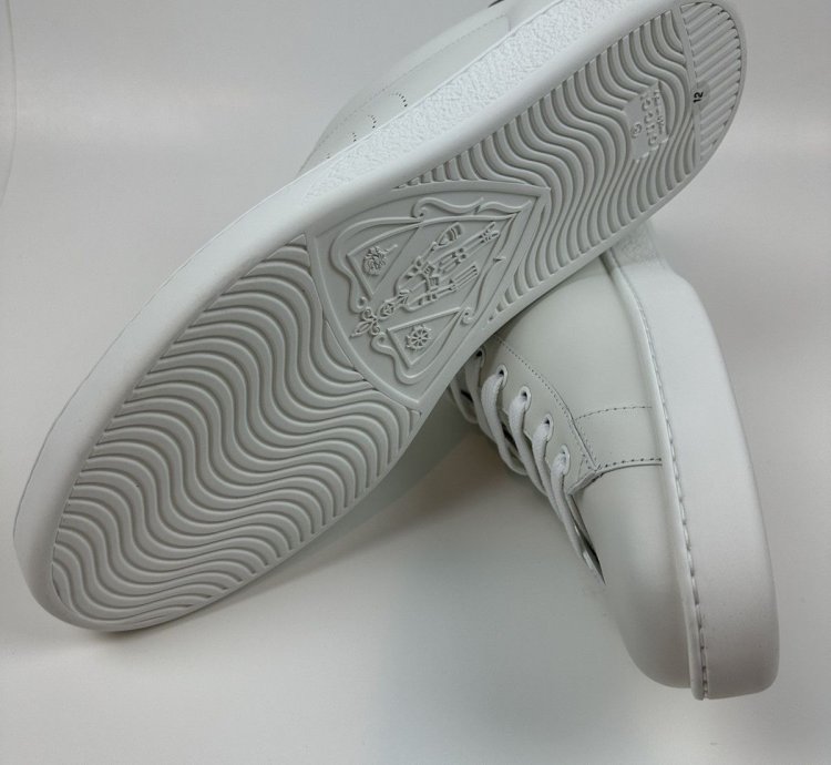 Gucci Ace Perforated GG Sneakers
