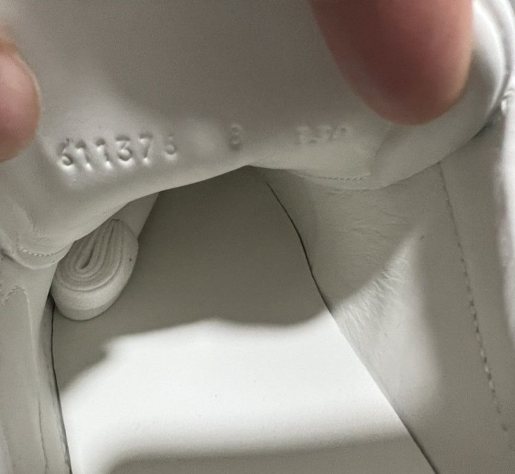 Gucci Ace Sneaker with Apple logo