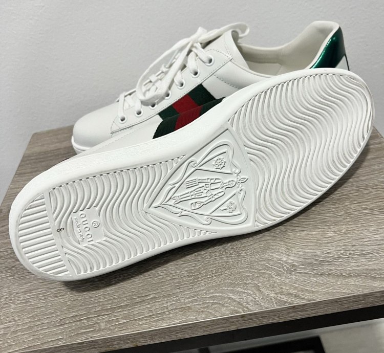 Gucci Ace Sneaker with Apple logo