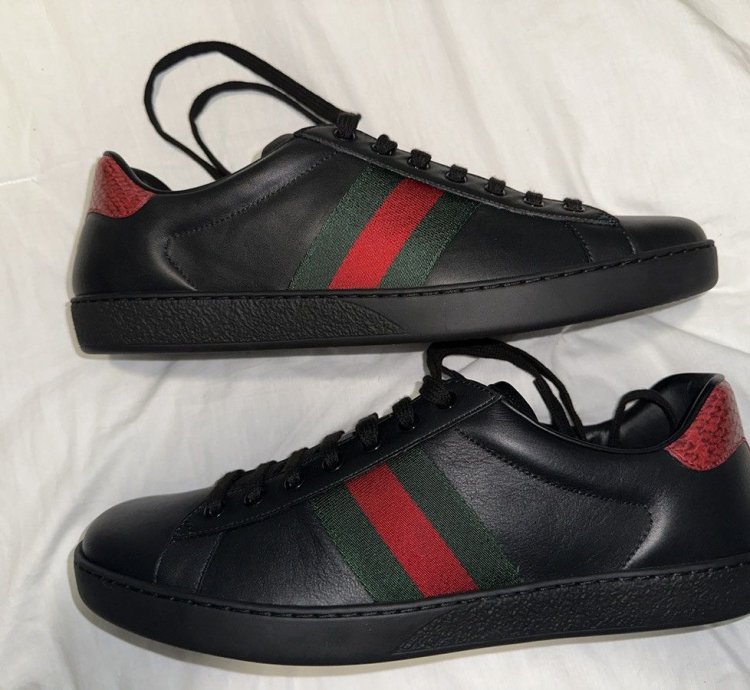 Gucci Ace Sneakers (Size 11M)