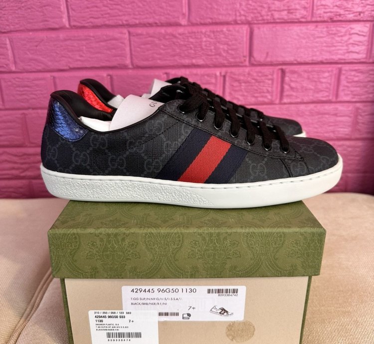 Gucci ace sneakers 7 5 40 5