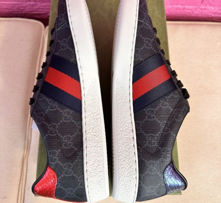 Gucci ace sneakers 7 5 40 5