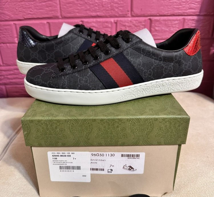 Gucci ace sneakers GG