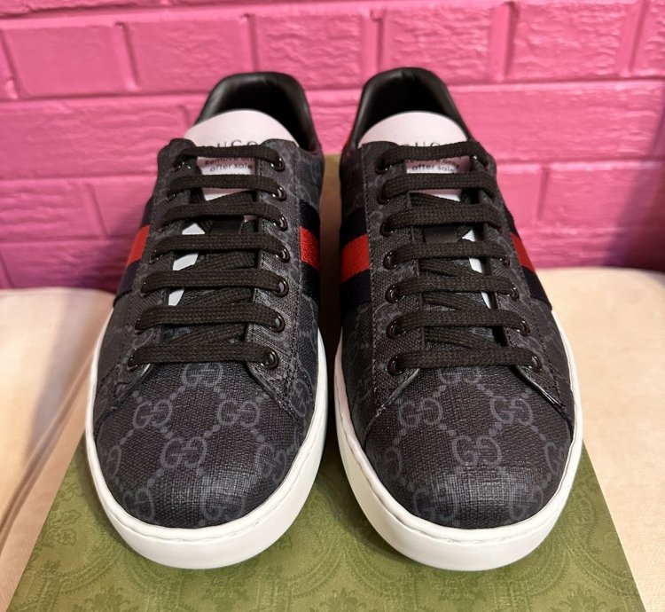 Gucci ace sneakers GG