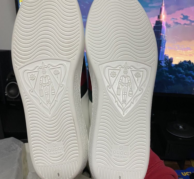 Gucci Ace Sneakers with the Bee