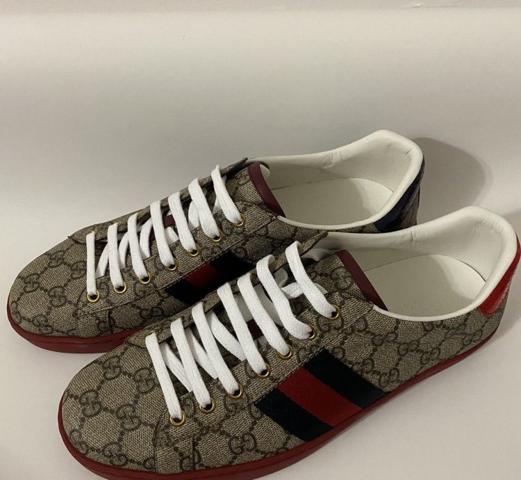 Gucci Ace Supreme sneakers