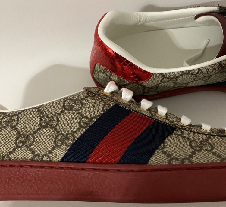 Gucci Ace Supreme sneakers