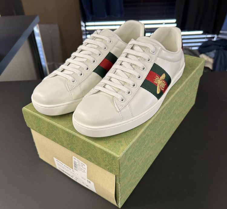 Gucci ace white bee sneaker