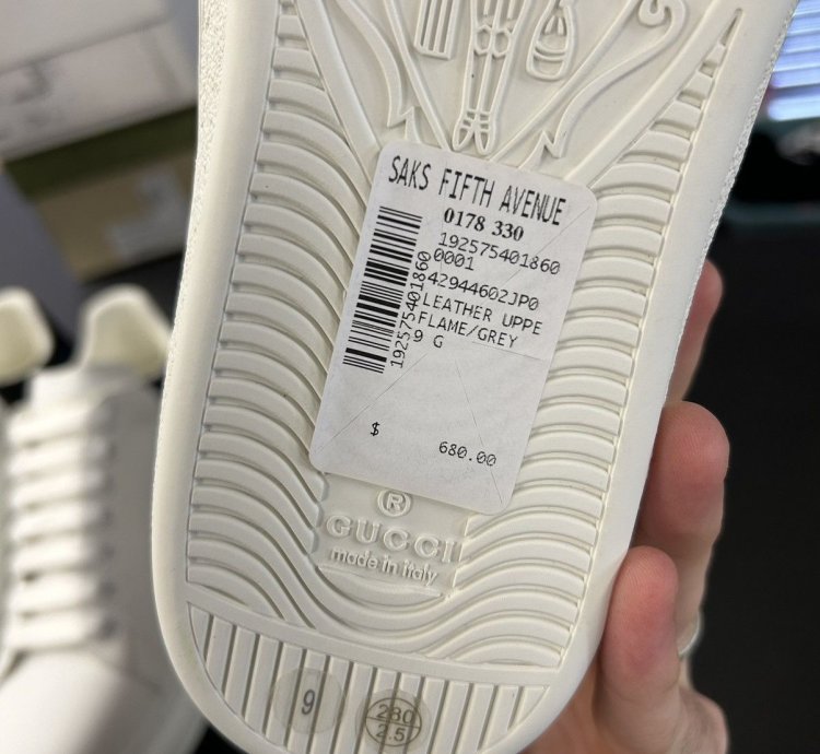 Gucci ace white bee sneaker