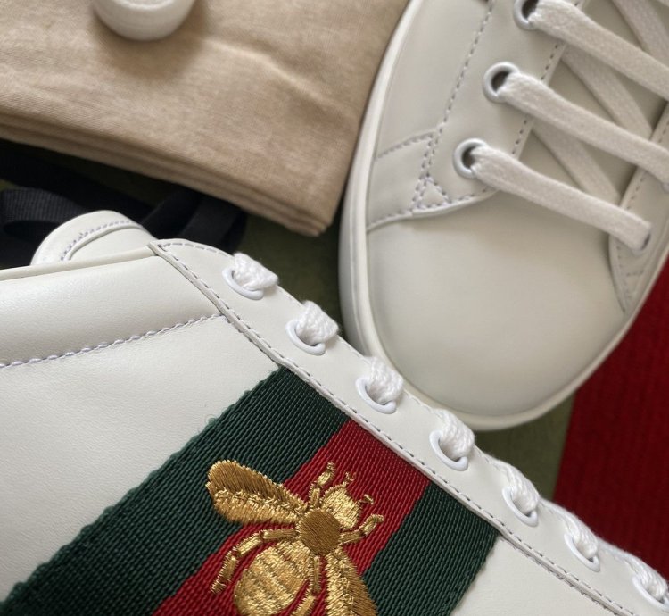 Gucci Ace White With Bee Sneakers Size 10