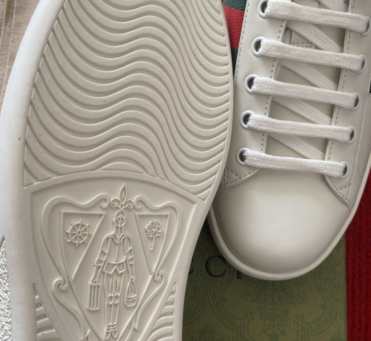Gucci Ace White With Bee Sneakers Size 10
