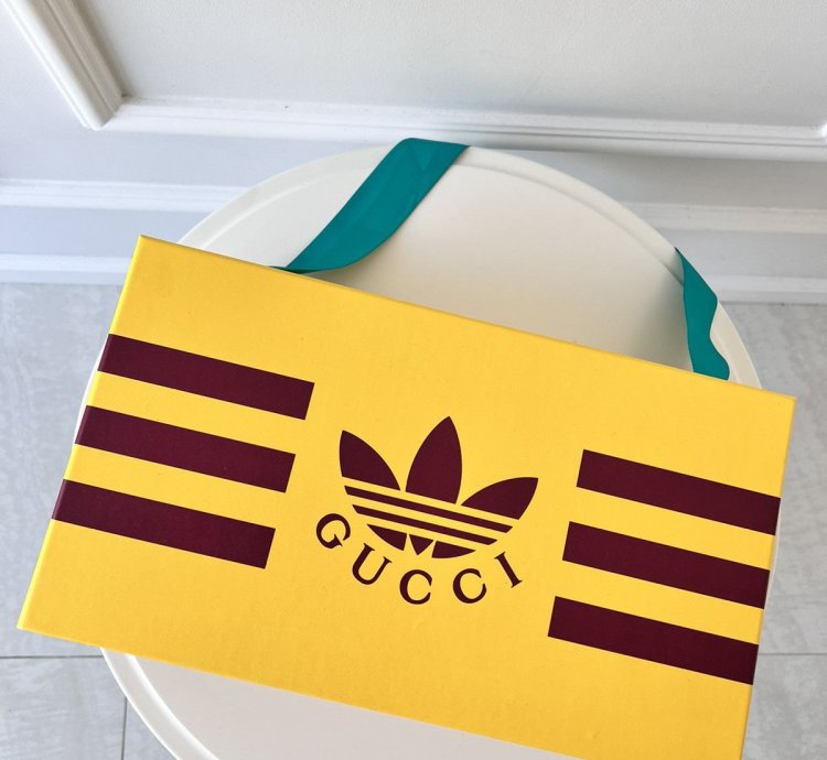 Gucci Adidas