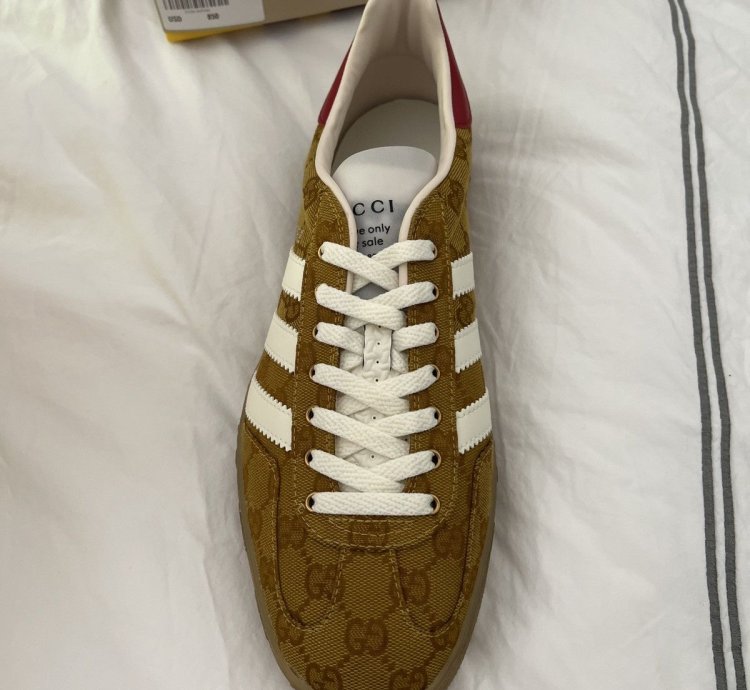 Gucci Adidas Gazelle Beige Low-Top Sneakers
