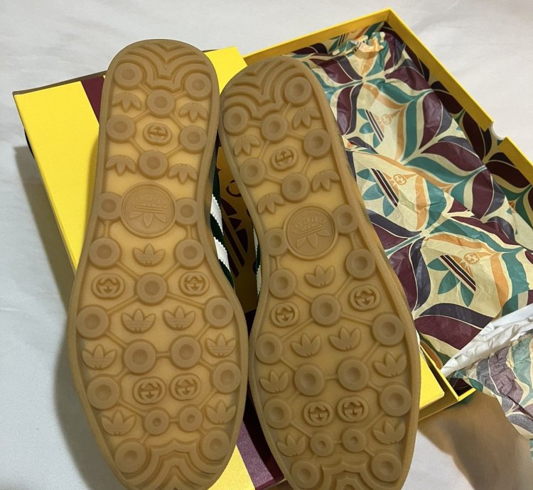 Gucci Adidas Gazelle Green Low-Top Sneakers