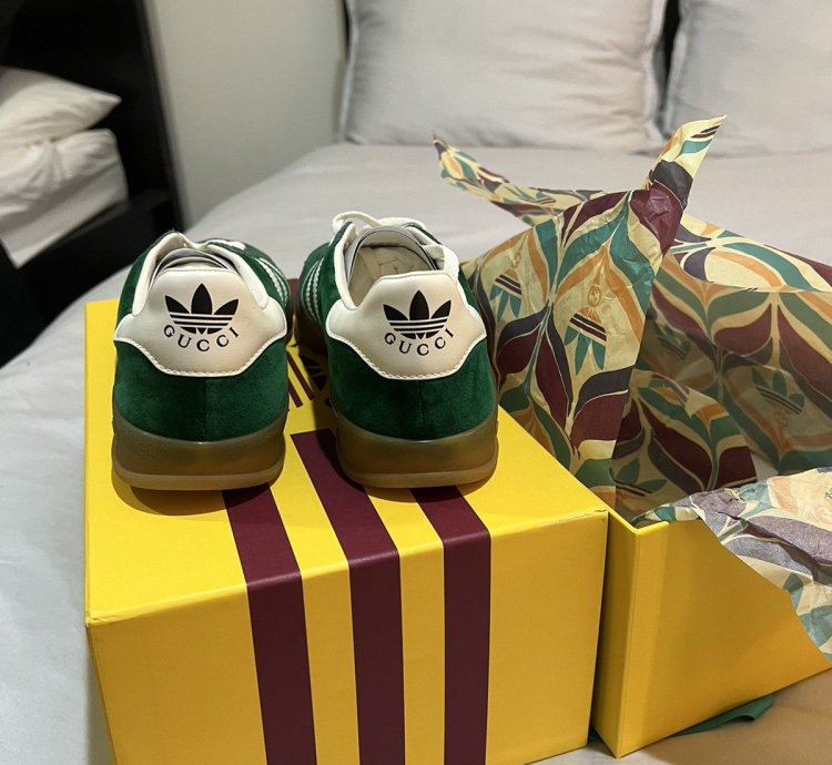 Gucci Adidas Gazelle Green Low-Top Sneakers