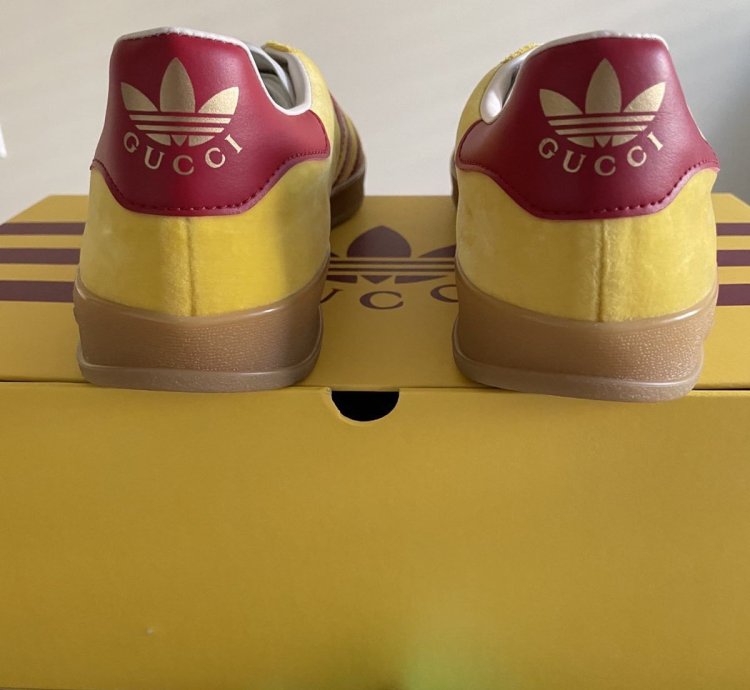 GUCCI ADIDAS GAZELLE YELLOW