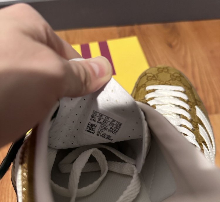 Gucci Adidas Monogram sneaker