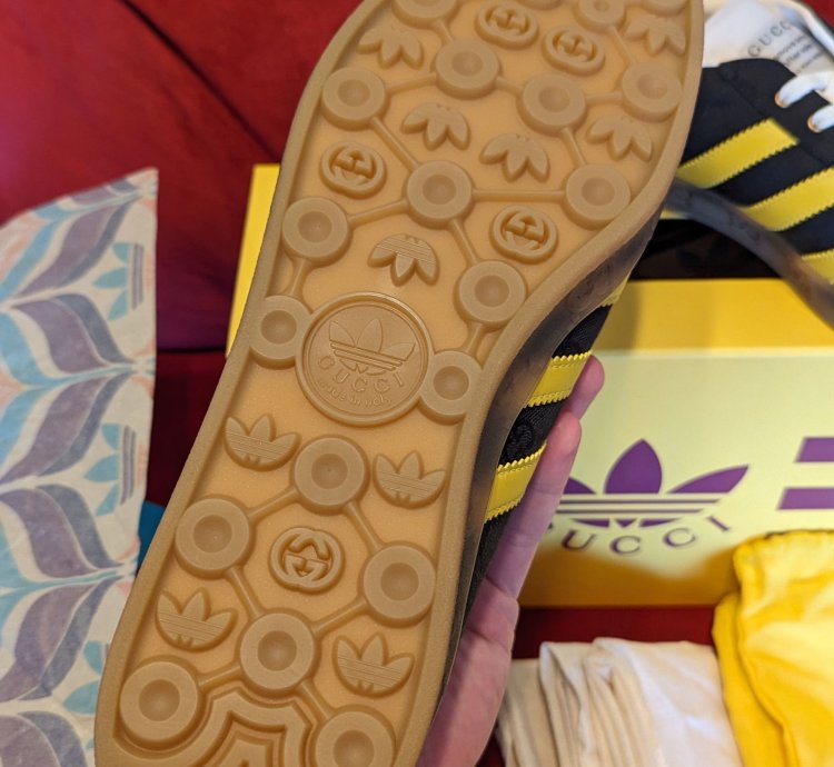 Gucci Adidas sneakers