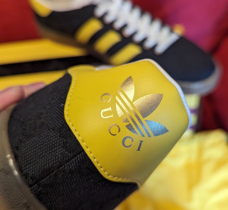 Gucci Adidas sneakers