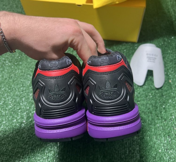 GUCCI ADIDAS ZX 8000 TORSION BLACK GG MONOGRAM Size 8